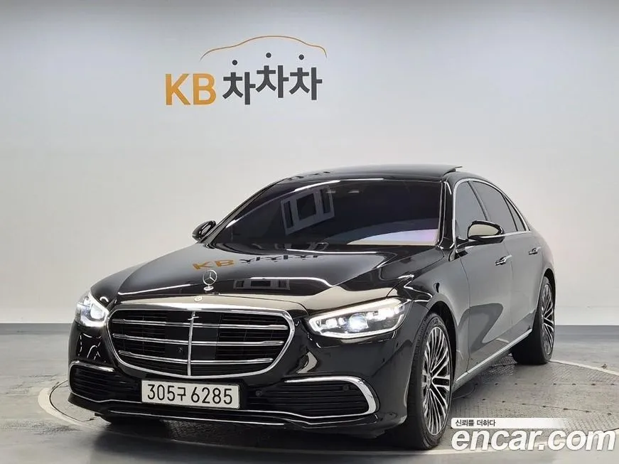 Mercedes-Benz S-Class — фото 1