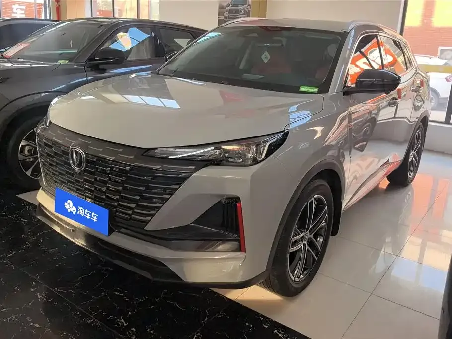 Changan CS55PLUS — фото 1
