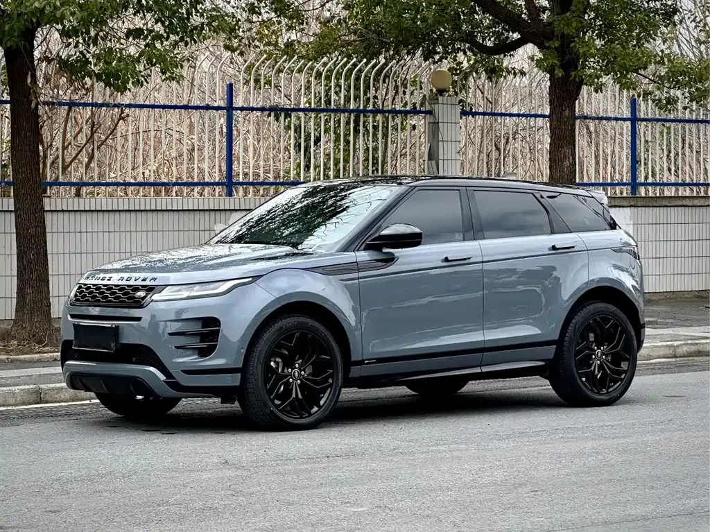 Land Rover Evoque — фото 1