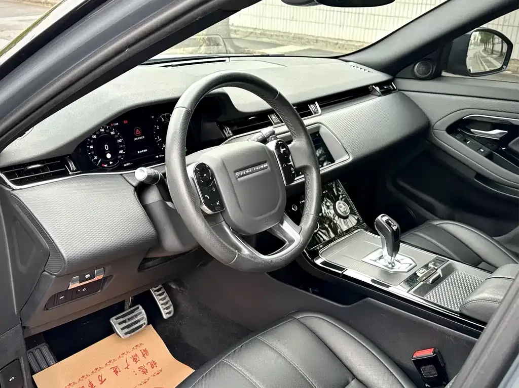 Land Rover Evoque — фото 5