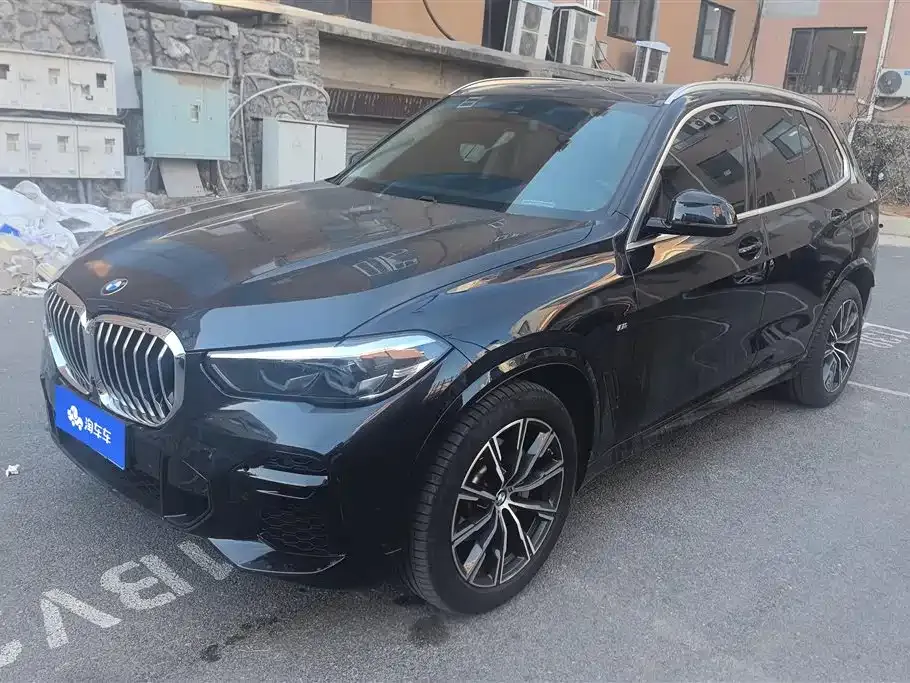 BMW X5 (Import) — фото 1