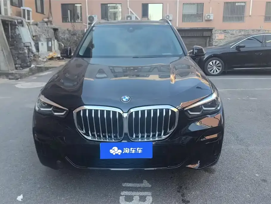 BMW X5 (Import) — фото 10