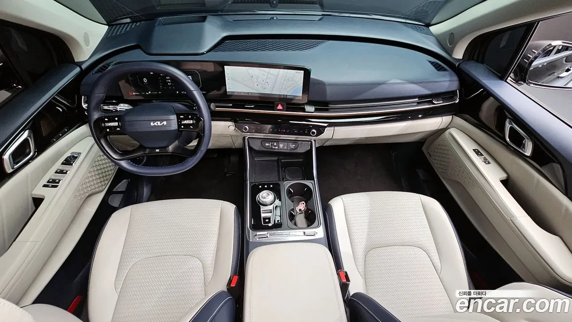 Kia Carnival — фото 10