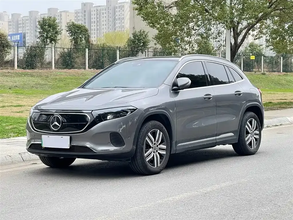 Mercedes-Benz EQA — фото 10