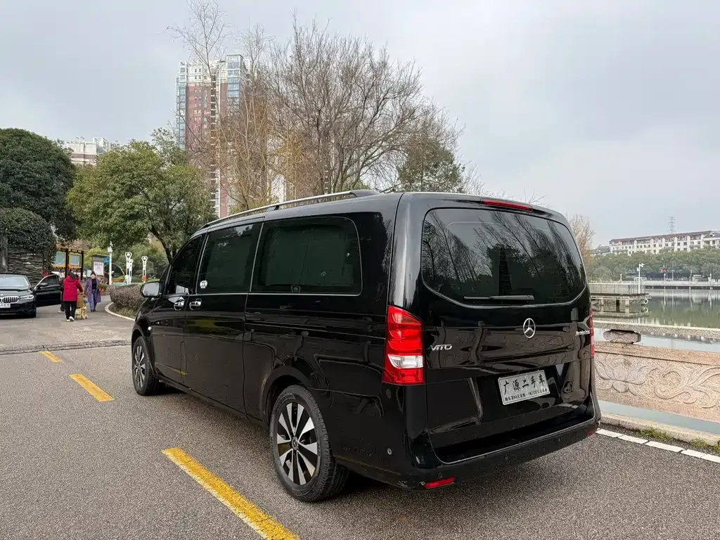 Mercedes-Benz Vito — фото 2