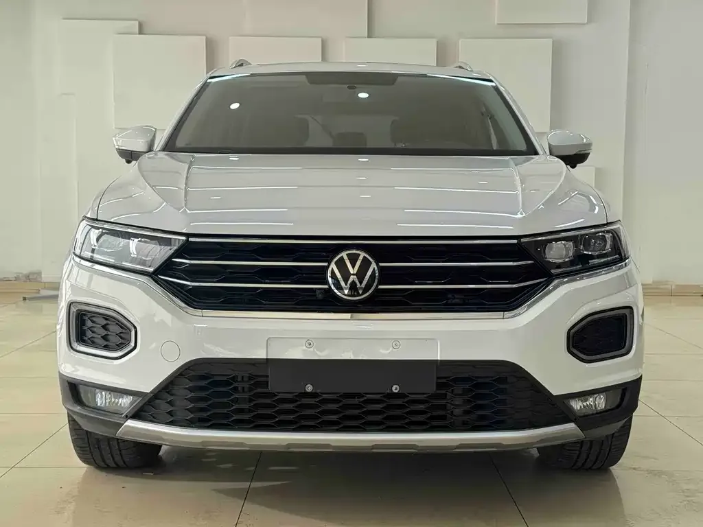 Volkswagen T-Roc — фото 3