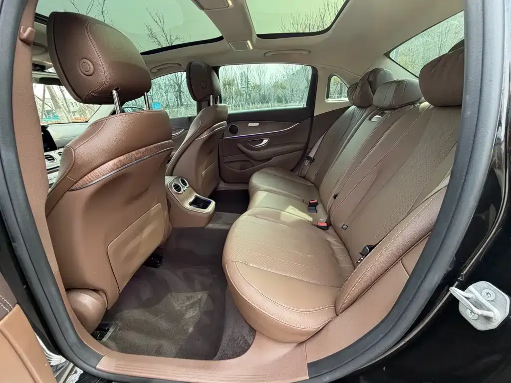Mercedes-Benz E-Class New Energy — фото 3
