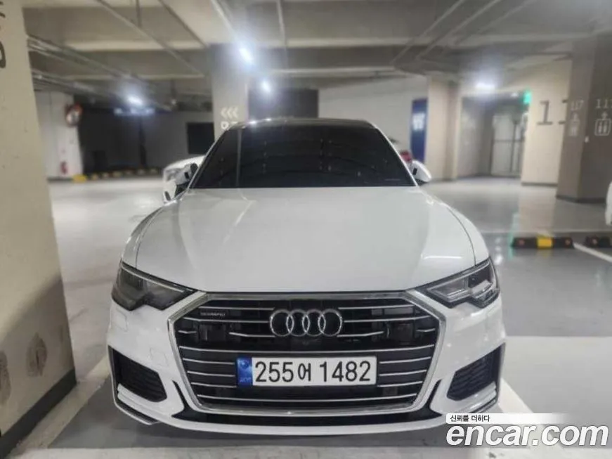 Audi A6 — фото 1