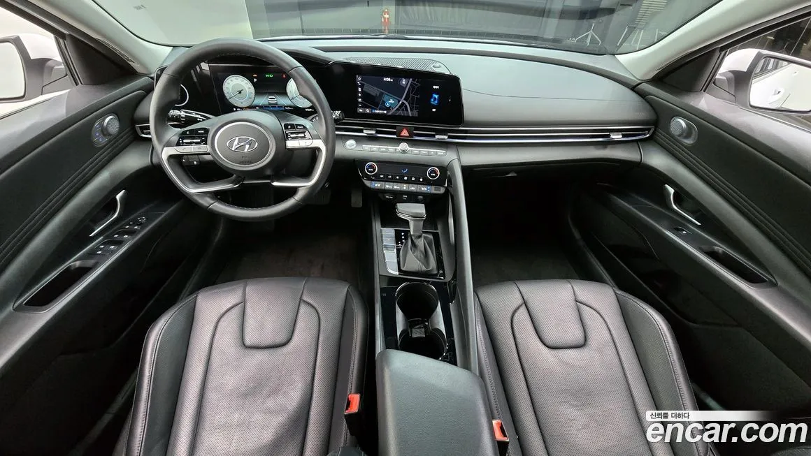 Hyundai AVANTE — фото 8