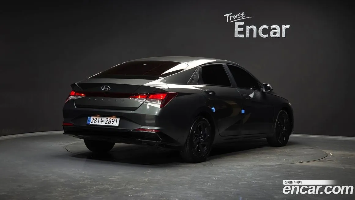 Hyundai AVANTE — фото 2