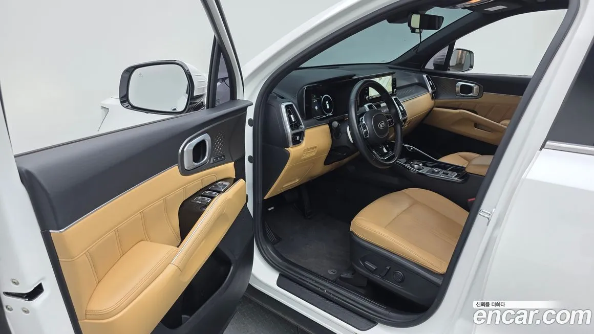 Kia Sorento — фото 10
