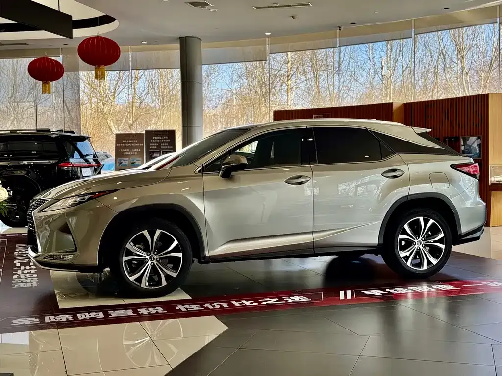 Lexus RX — фото 4