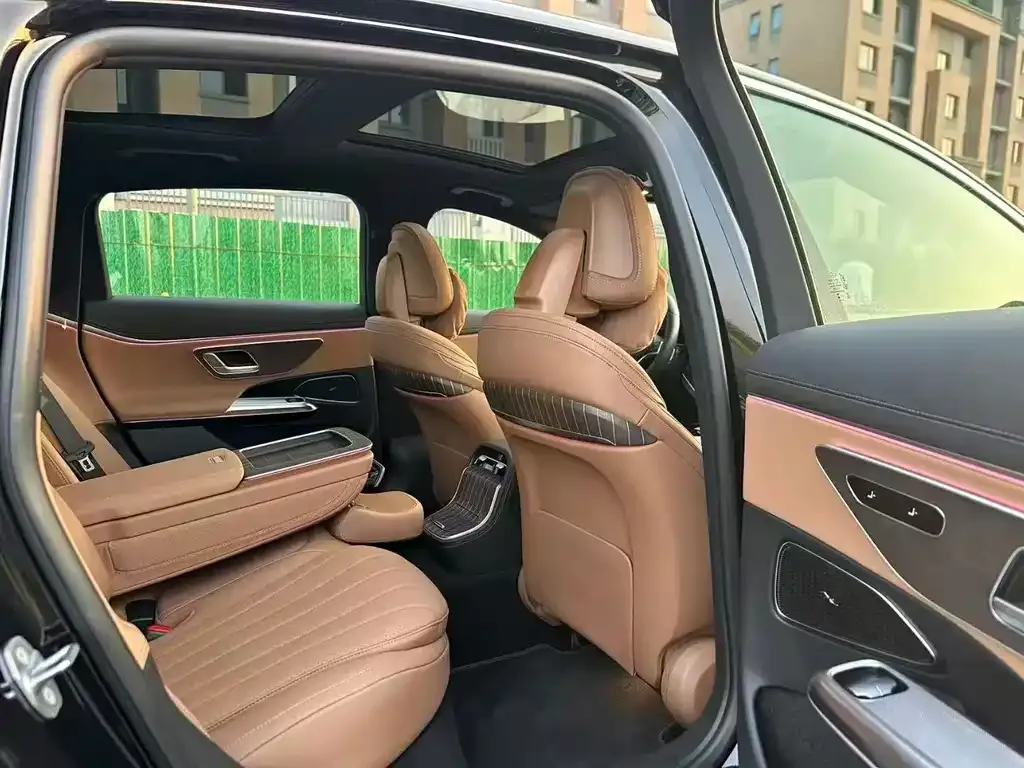 Mercedes-Benz E-Class New Energy — фото 5