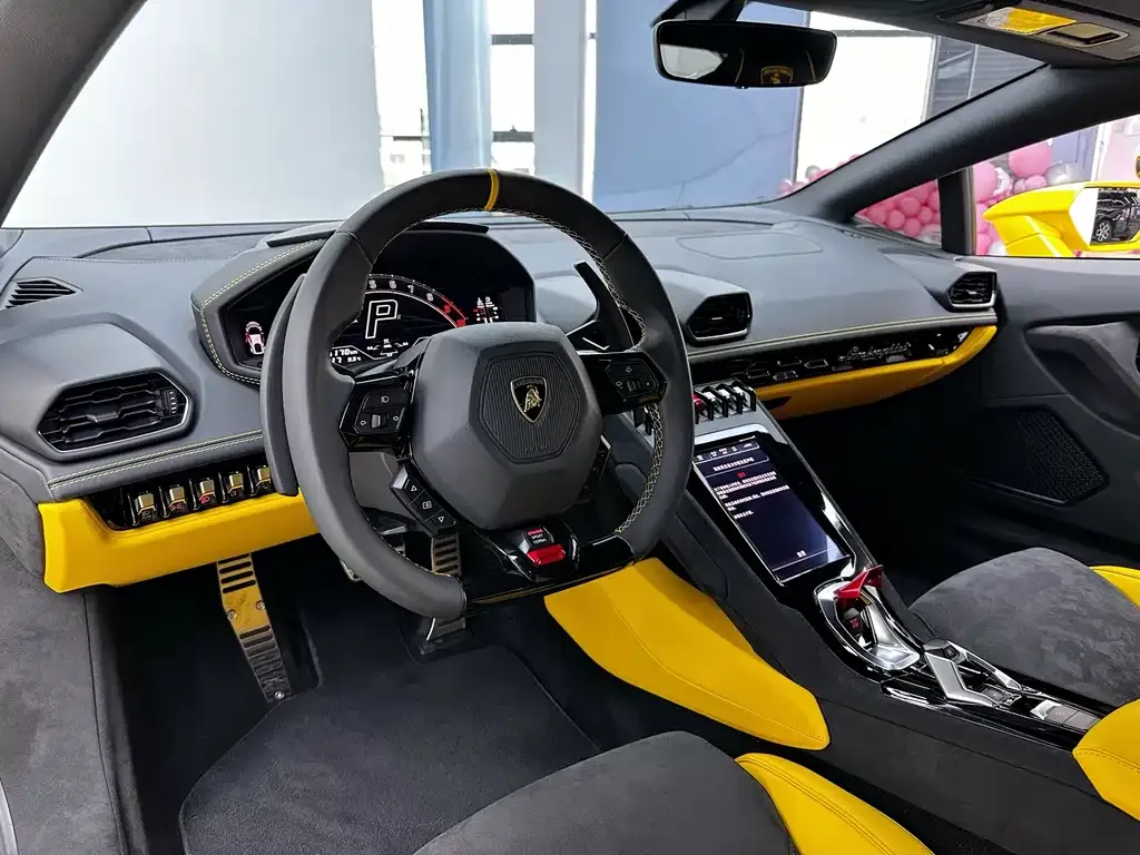 Lamborghini Huracan — фото 10