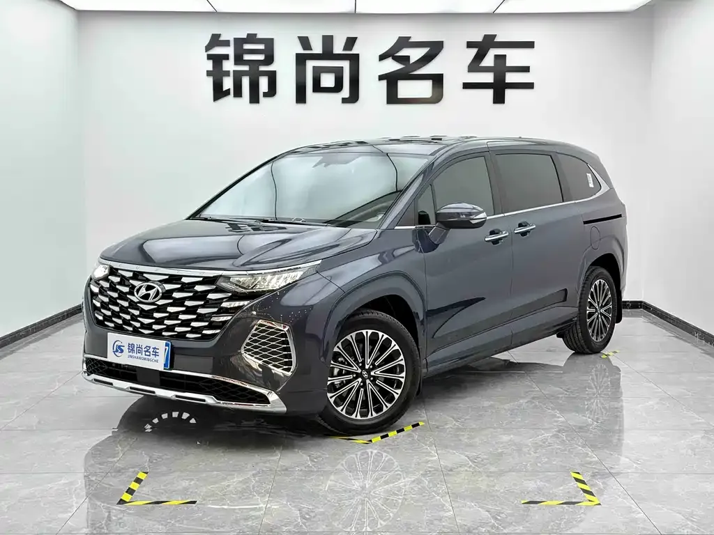 Hyundai Custo — фото 1