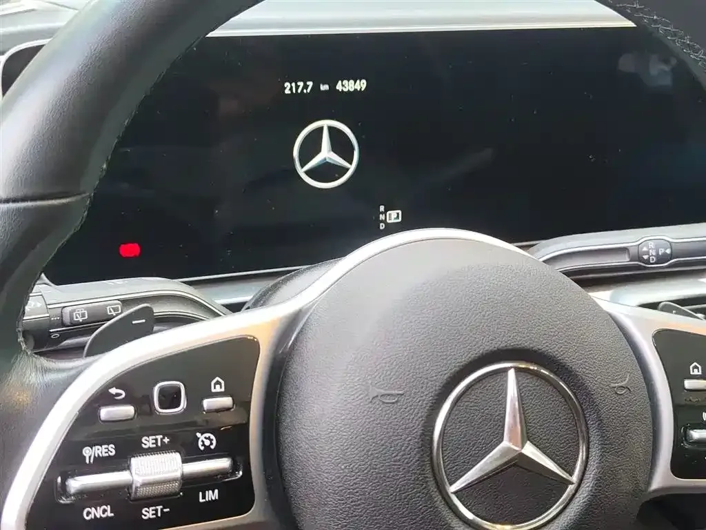 Mercedes-Benz GLE — фото 4