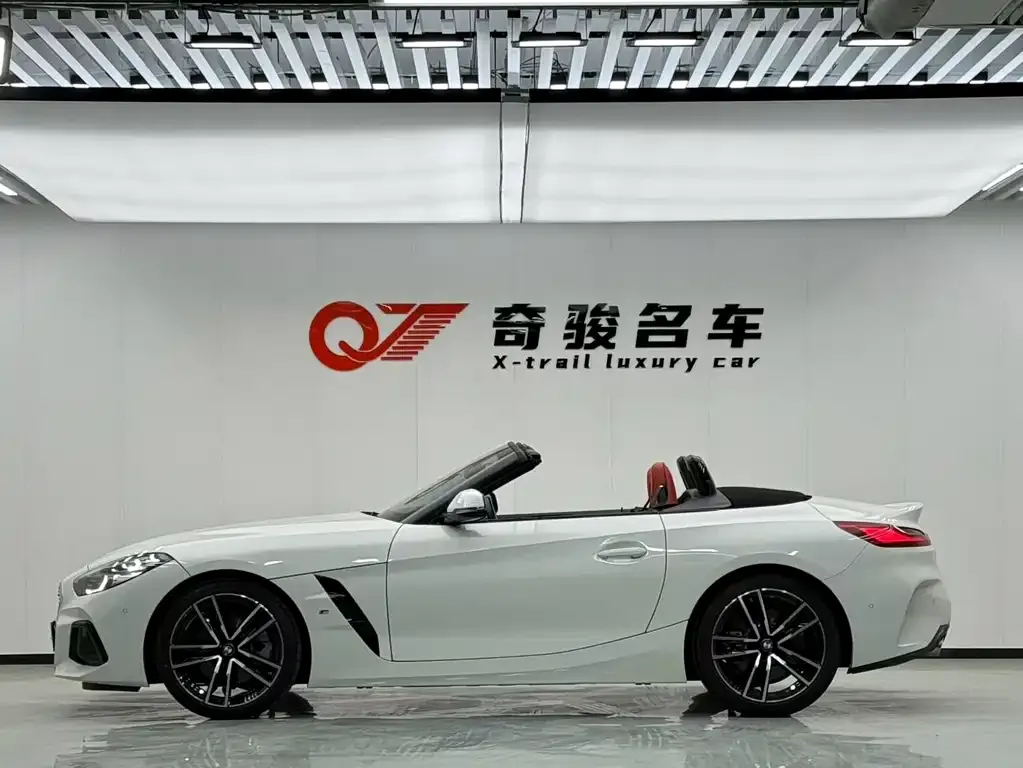 BMW Z4 — фото 9