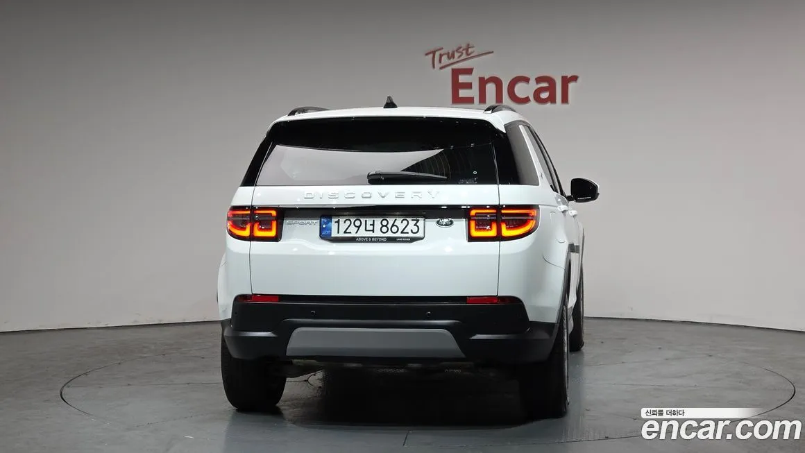Land Rover Discovery Sport — фото 8