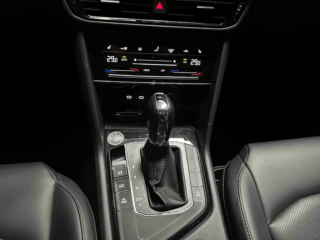 Volkswagen Tharu — фото 10