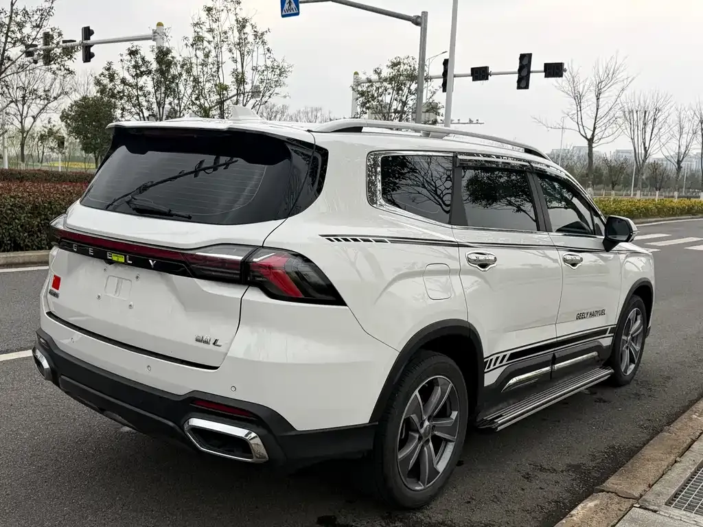 Geely Haoyue L — фото 10