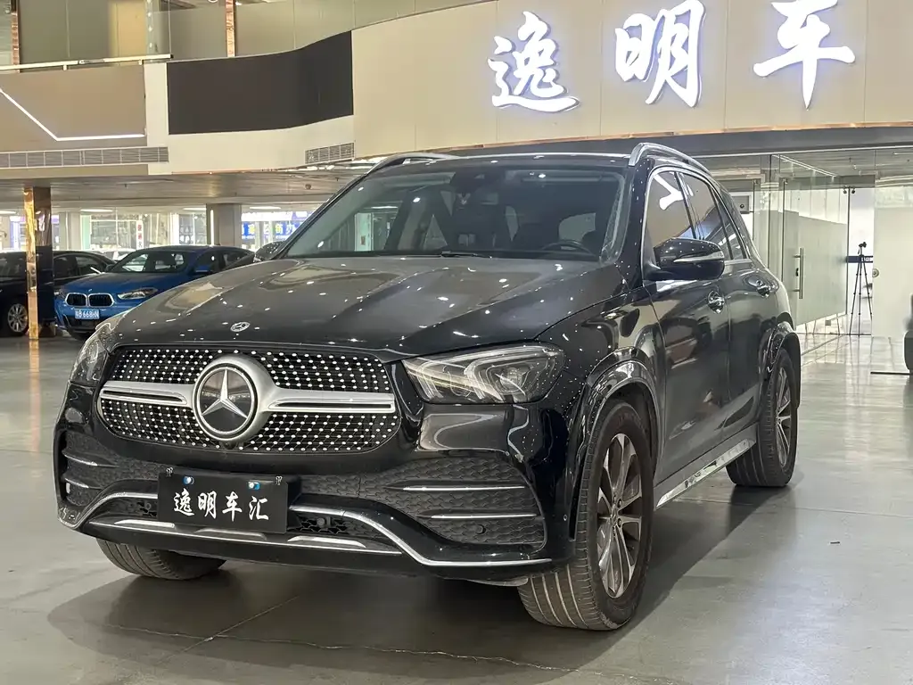 Mercedes-Benz GLE — фото 1