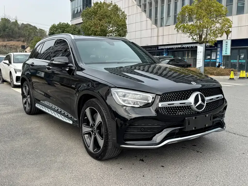 Mercedes-Benz GLC — фото 10