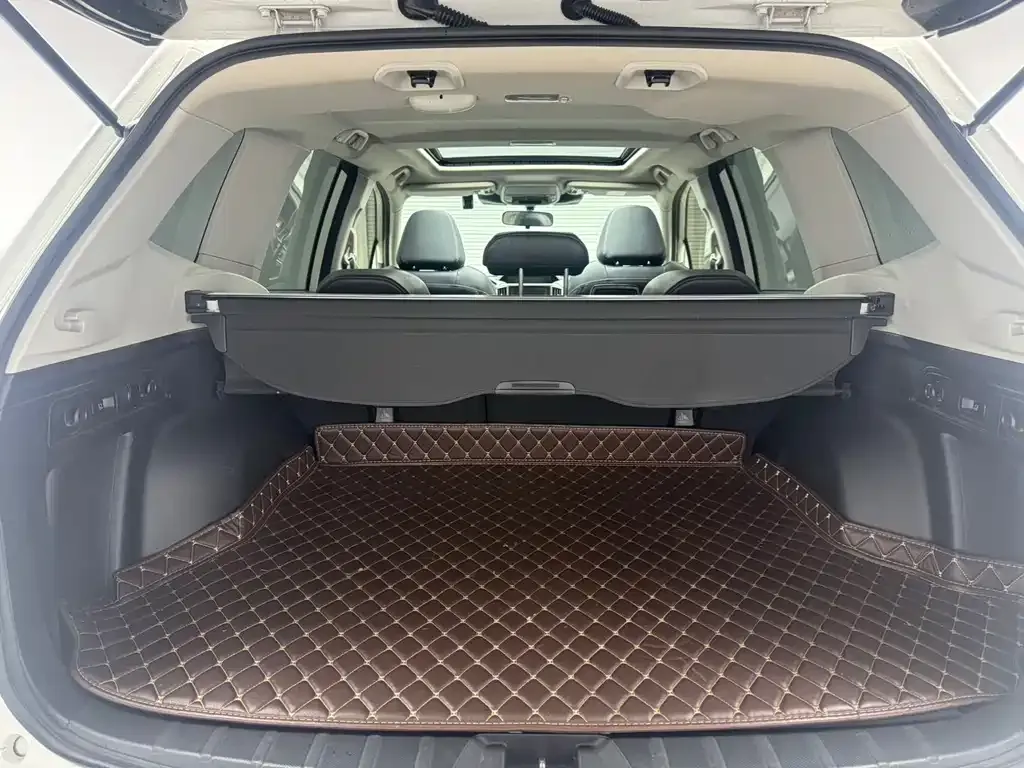 Subaru Forester — фото 7