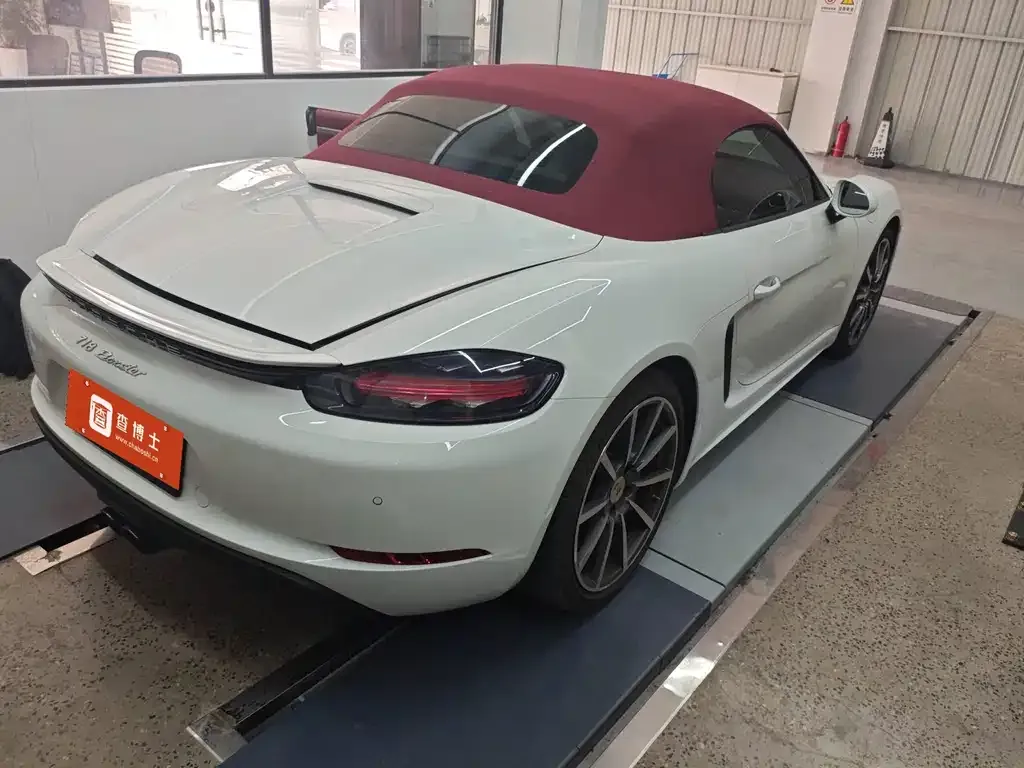 Porsche 718 — фото 10