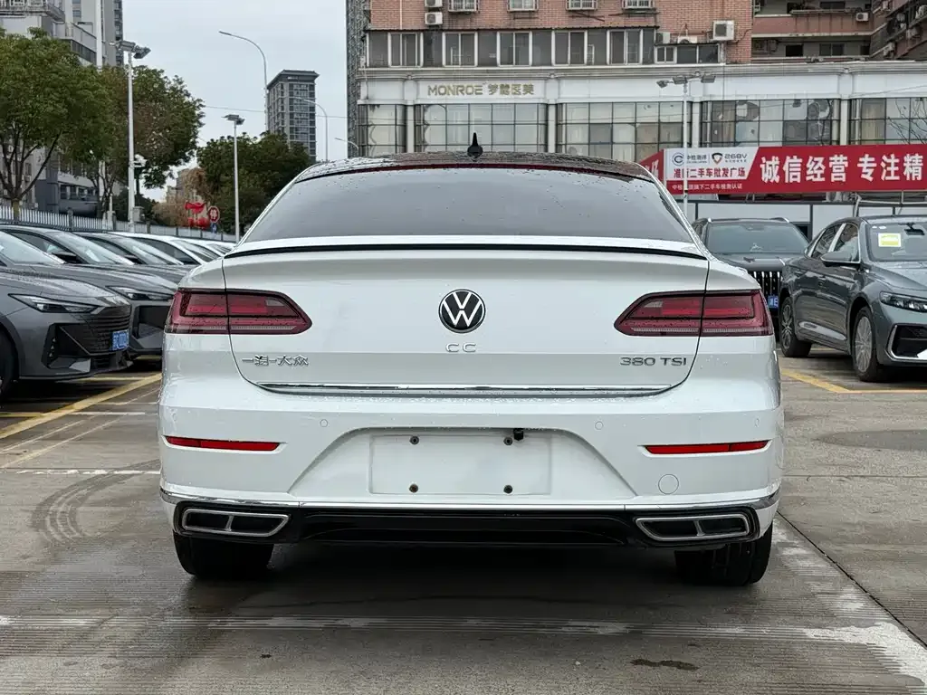 Volkswagen CC — фото 8