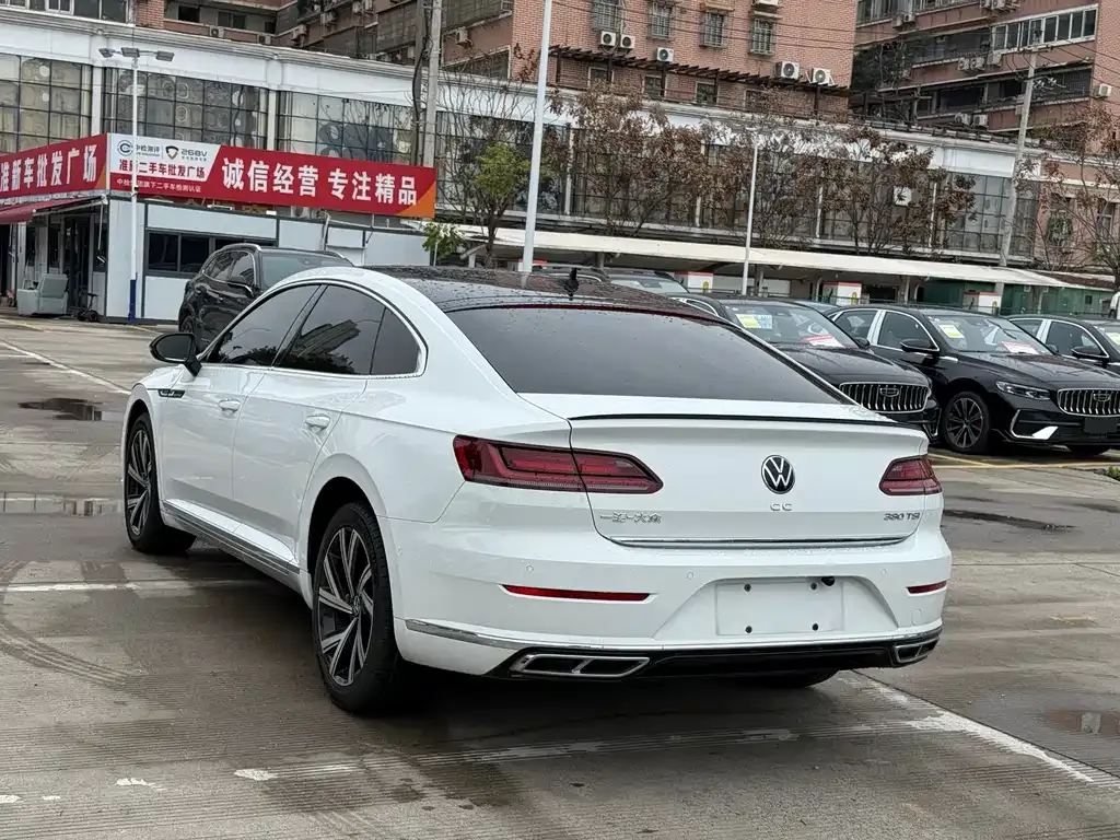 Volkswagen CC — фото 4