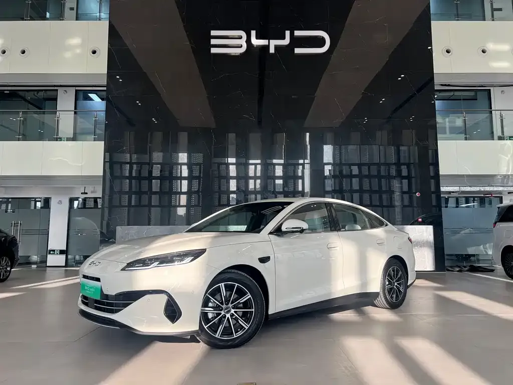 BYD Seal 06 — фото 1