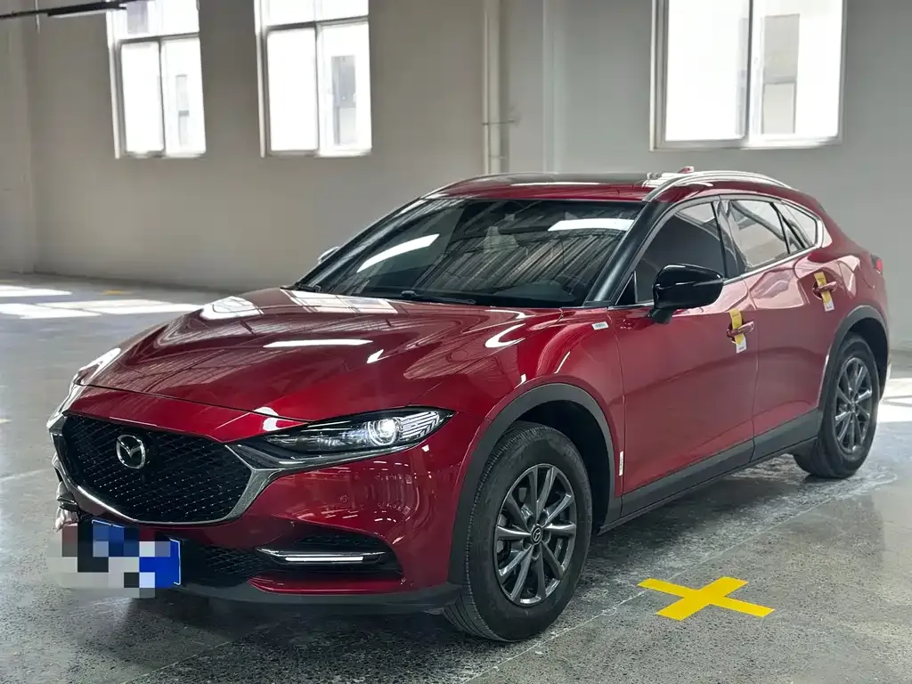 Mazda CX-4 — фото 1