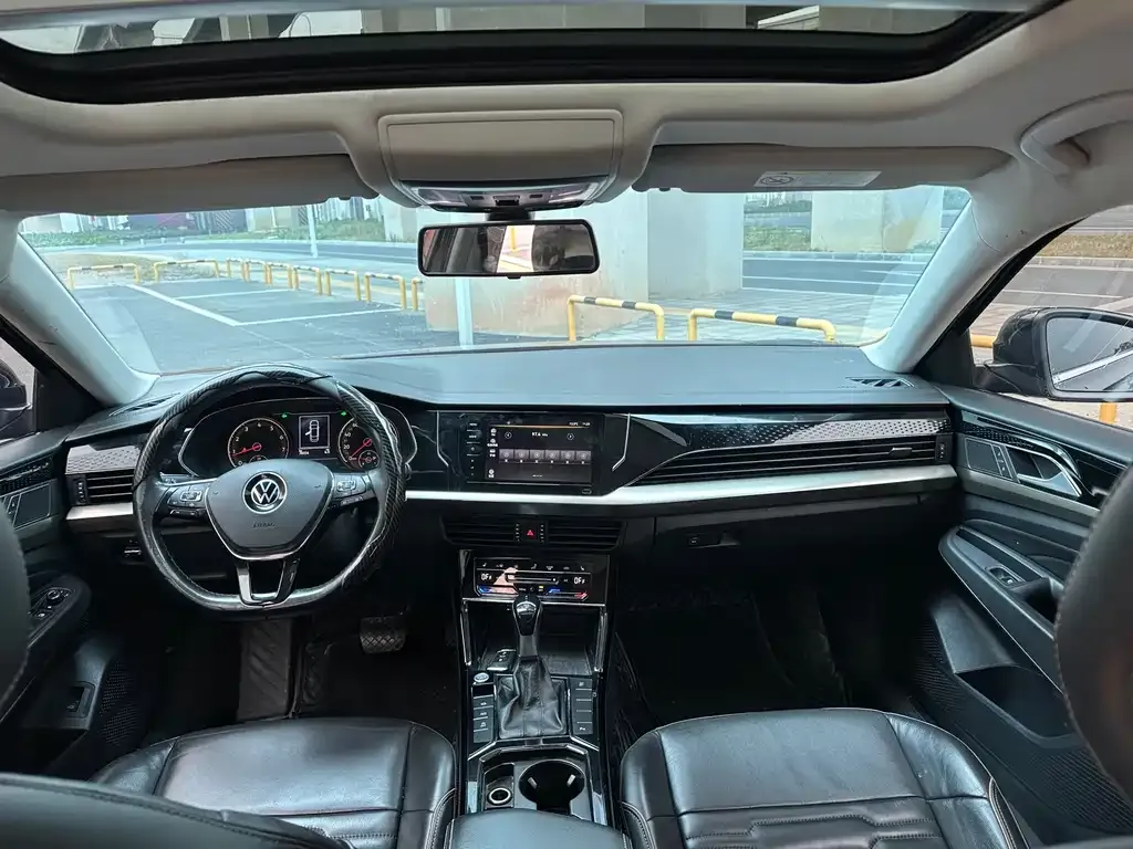 Volkswagen Passat — фото 5