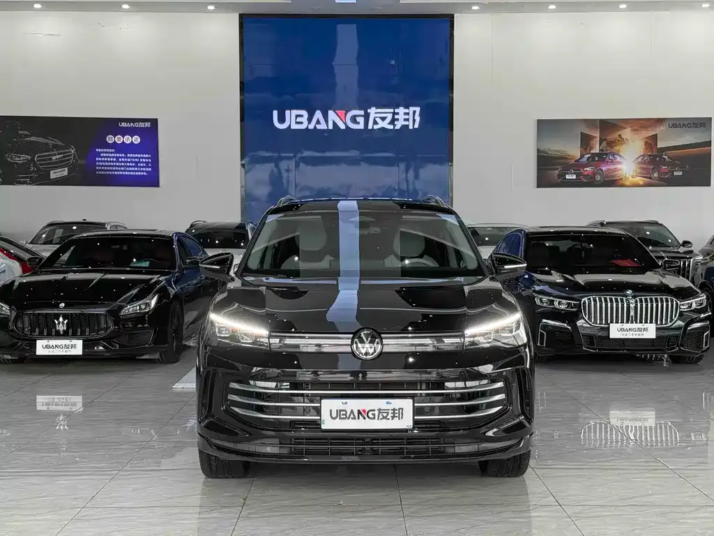 Volkswagen Tiguan L — фото 6