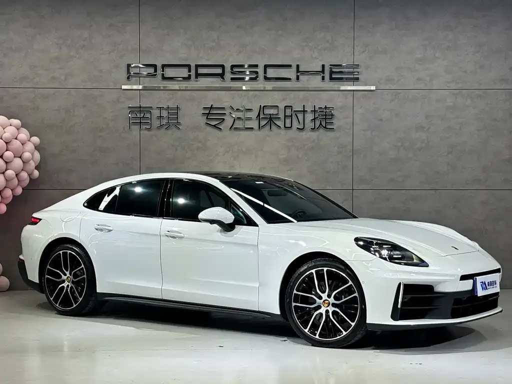 Porsche Panamera — фото 7