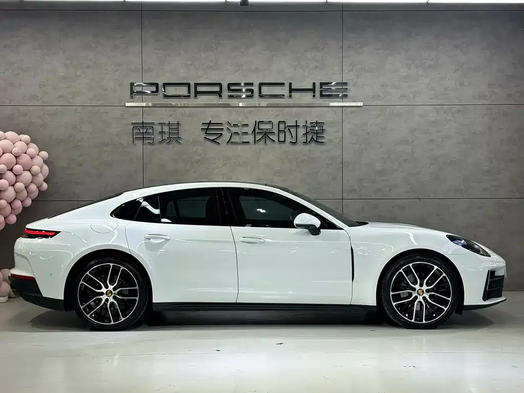 Porsche Panamera — фото 2