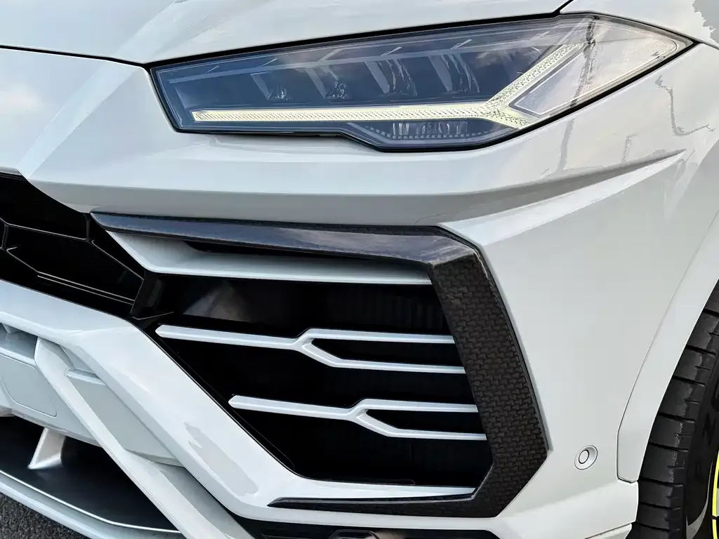 Lamborghini Urus — фото 3