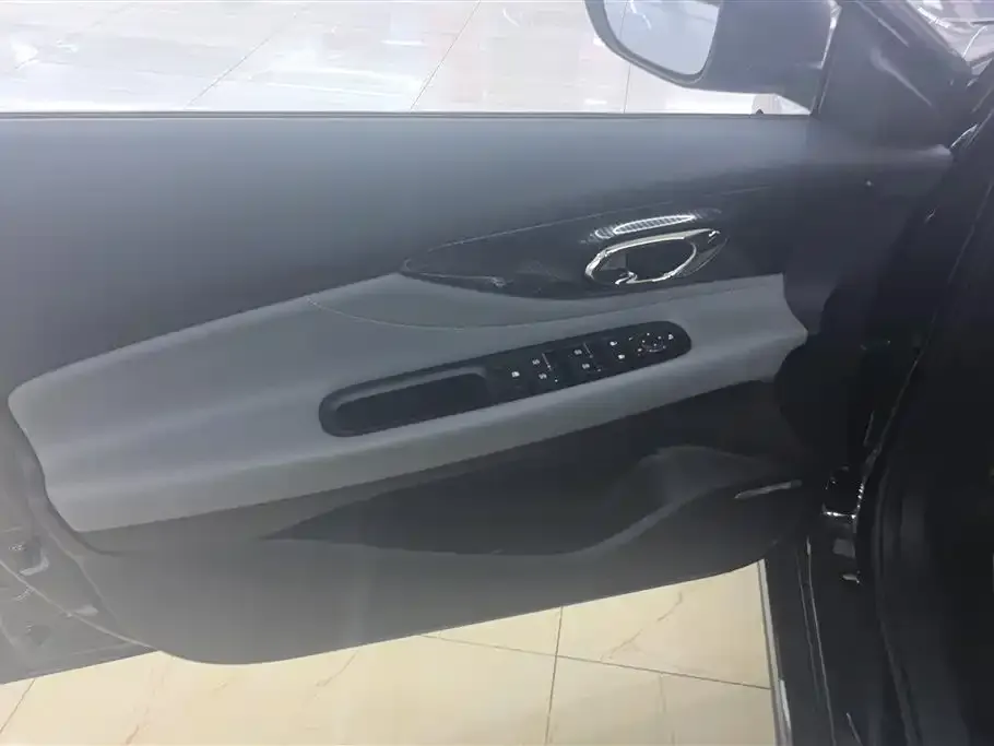 GAC Motor Shadow Leopard — фото 3