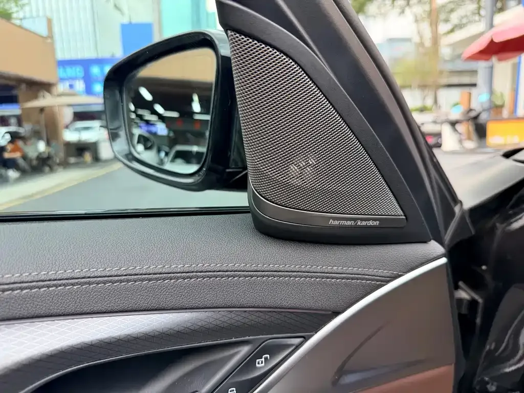 BMW 5 Series (Import) — фото 10