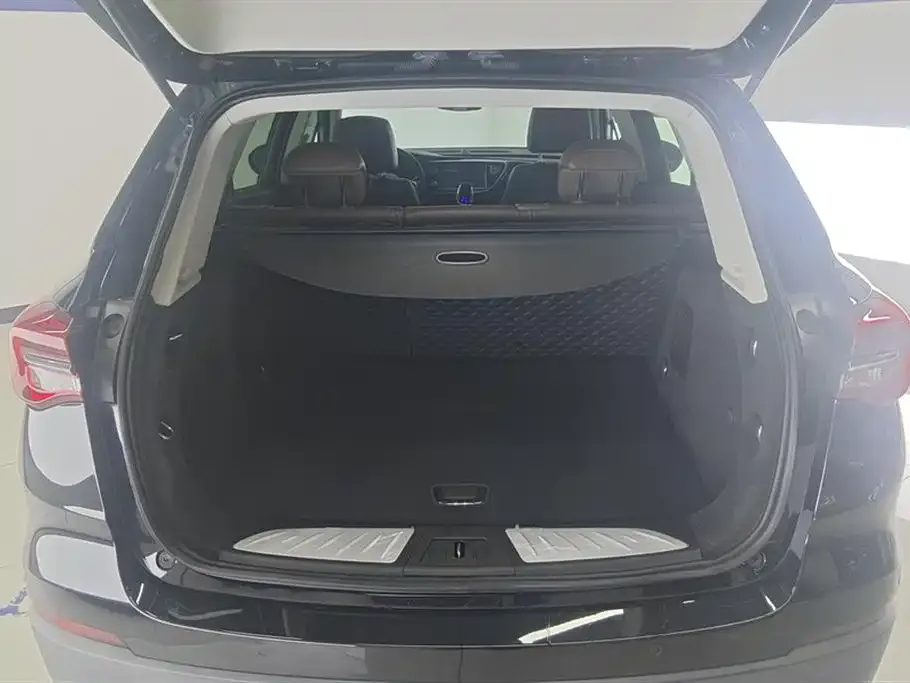 Buick Envision Plus — фото 2