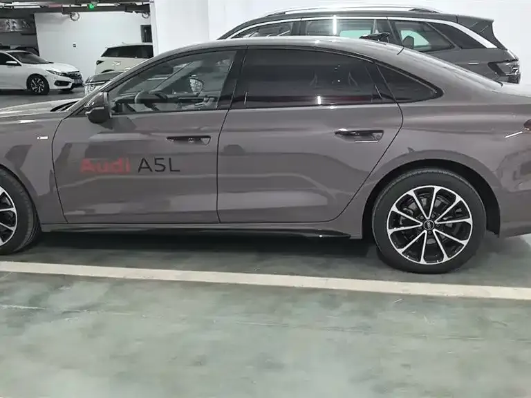 Audi A5L — фото 4