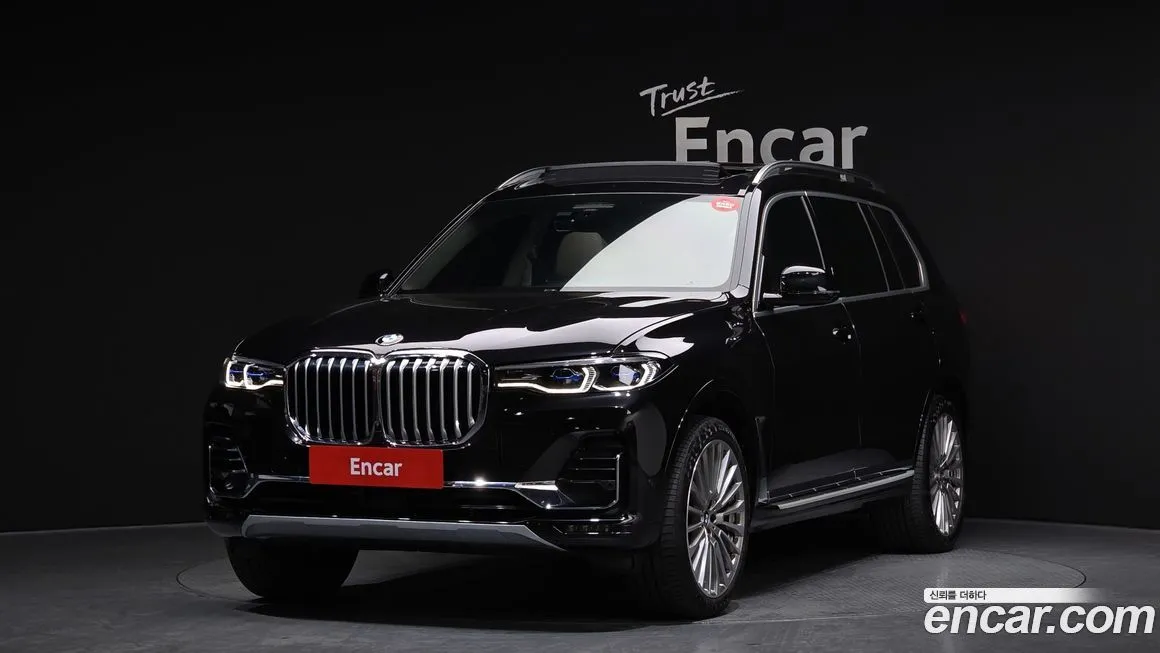 BMW X7 — фото 1