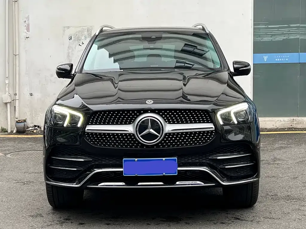 Mercedes-Benz GLE — фото 8