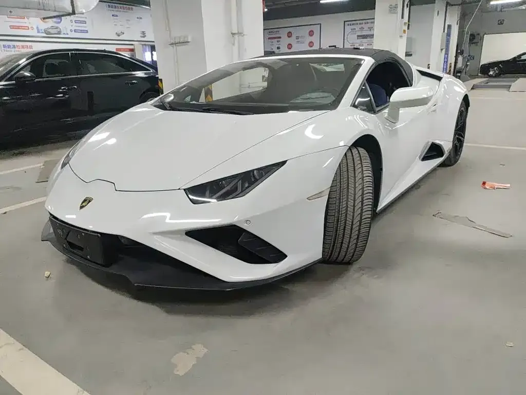 Lamborghini Huracan — фото 1