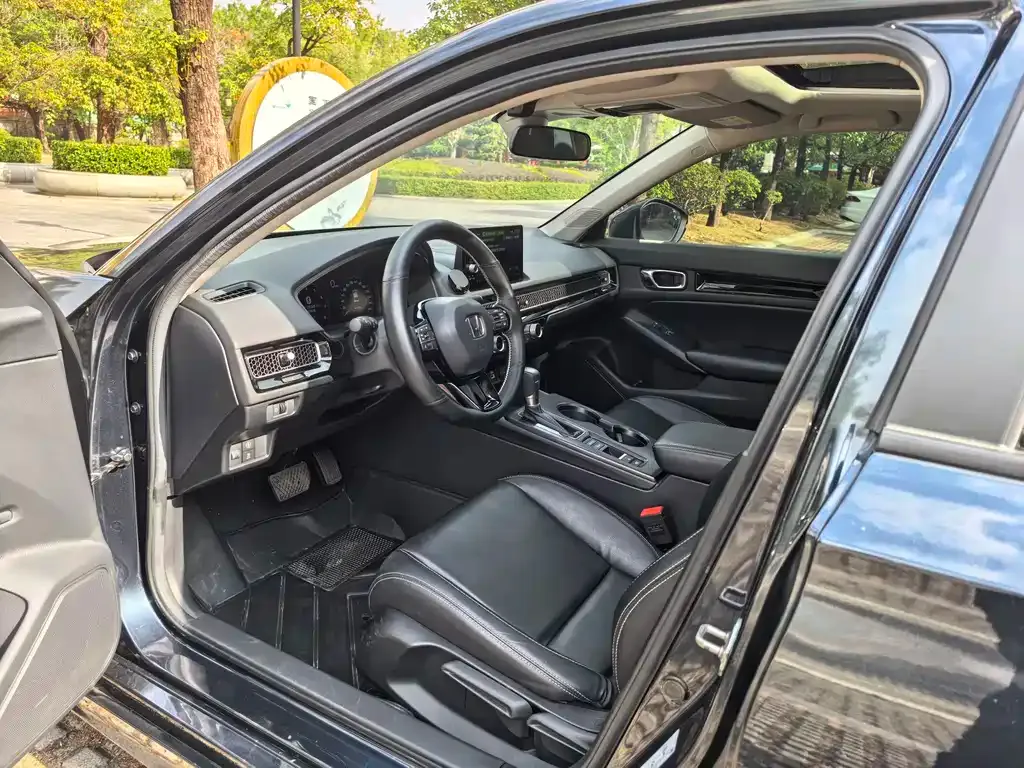 Honda Civic — фото 7