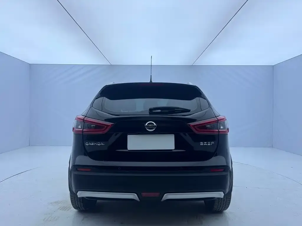 Nissan Qashqai — фото 4