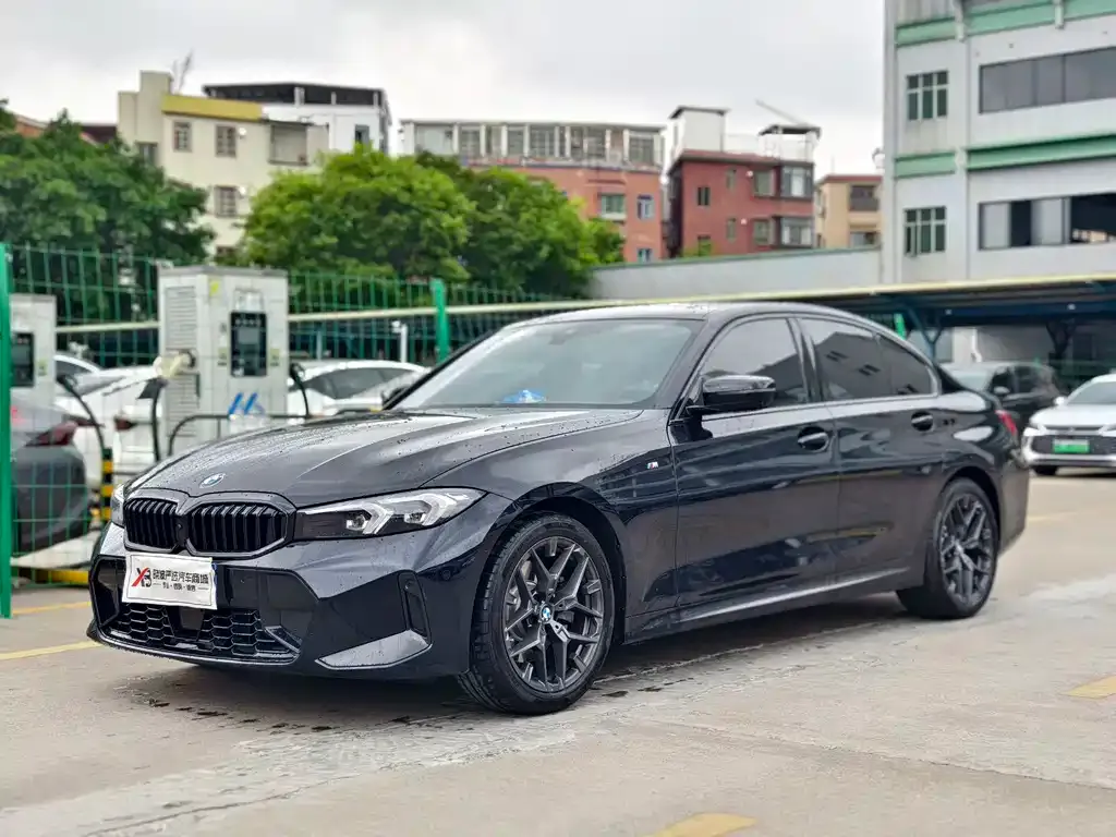 BMW 3 Series — фото 1