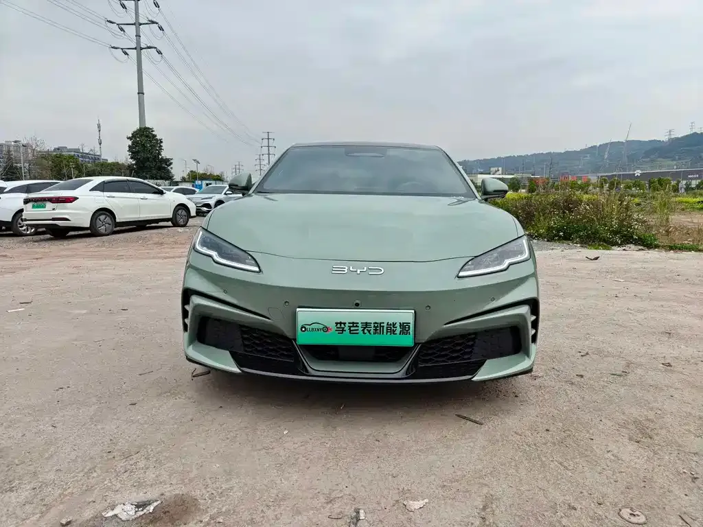 BYD Seal 06GT — фото 8
