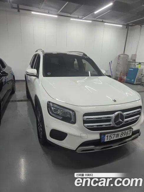 Mercedes-Benz GLB-Class — фото 1