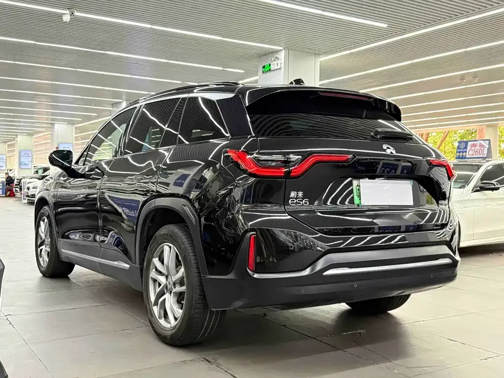 NIO ES6 — фото 4